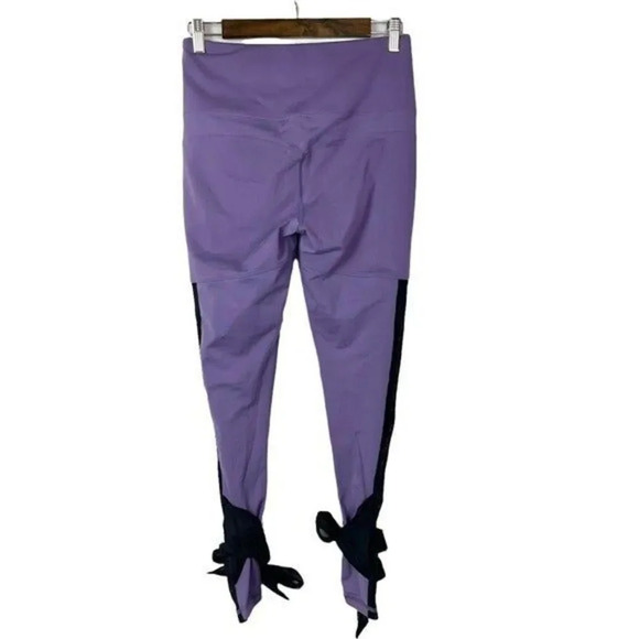 Lucy Purple & Black Light & Free Bow Tie Bottom Athletic Pants M - Picture 3 of 7